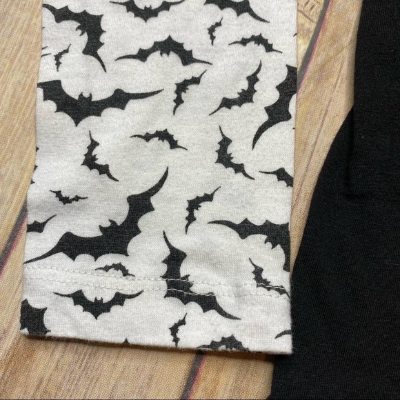 Disney Juniors Small Mickey Mouse Halloween Long Sleeve Shirt Black Silhouette - Picture 8 of 8